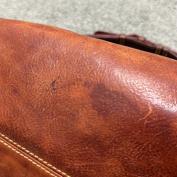 Dooney & Burke | Brown Leather Tassel Shoulder Bag Zip Closure - Picture 5 of 13